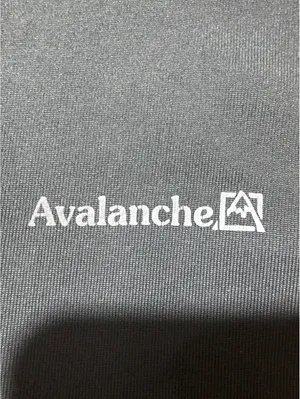 Avalanche Outdoor Inspired Half-Zip Pullover Hoodie - Size L thumbnail 3