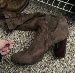 Knee Length Brown Boots Size 8 thumbnail 1
