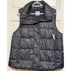 Old Navy Women's Gray Cheetah Print Puffer Vest Zips and Snaps Size XL thumbnail 2