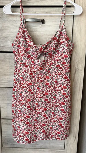 Abercrombie and Fitch dress thumbnail 1