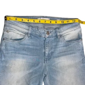 GUESS Sexy Curve Skinny Jeans Size 27 thumbnail 5