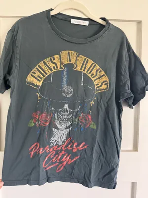 Daydreamer Graphic Tee Guns N' Roses S thumbnail 1