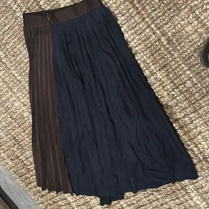Till Navy N Brown Pleated Midi Skirt Size Small thumbnail 10