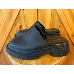 American Eagle Black Mule Shoe Womens Size 9 thumbnail 3