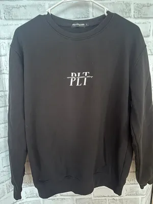Pretty Little Thing Black sweatshirt thumbnail 4
