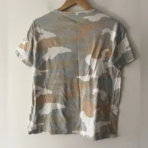 Aerie Oversized Sunwashed Desert Camo Short Sleeve‎ Tee thumbnail 3