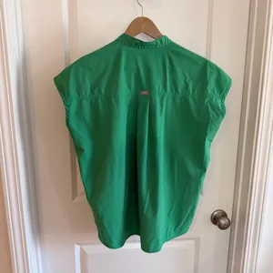 FIGS Rafaela Oversized Scrub Top XS Green Medical Hospital Technical Collection thumbnail 8