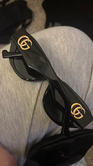 Gucci Sunglasses Women’s thumbnail 8