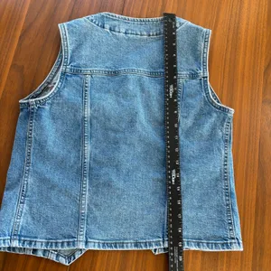 Universal Thread Denim Vest XS Blue Button Front Boho Western Coastal Cowgirl thumbnail 6