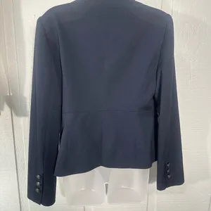 The Limited Women’s Navy Single Button Blazer Size Medium EUC thumbnail 5