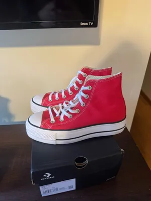 Red Platform Converse Sneakers thumbnail 2