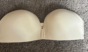 Lightweight Strapless Bandeau Bra thumbnail 1