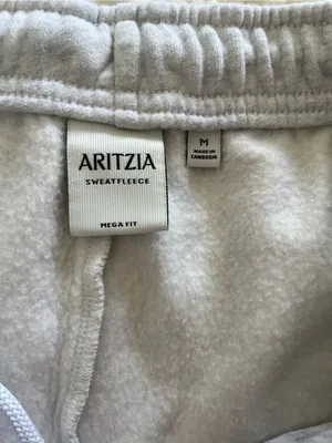 Aritzia
Cozy Sweatfleece Perfect Micro Short Lounge  size thumbnail 11