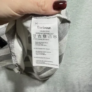 Barbour Gray White Tank Lightweight Women's US size 8 thumbnail 5