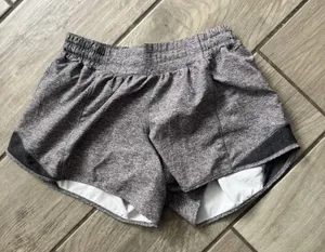 Lululemon Women’s Shorts 6 Tall running,workout thumbnail 1