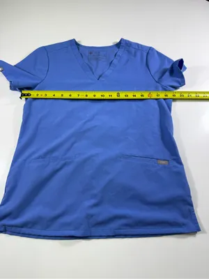 FIGS Classic V-Neck Medical Scrub Top - Blue thumbnail 3