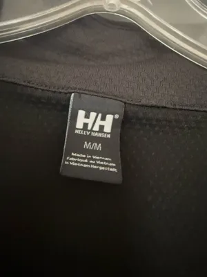 Helly Hansen quarter zip  thumbnail 2