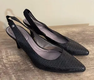Life Stride Black Slingback Heels Shoes Women’s Size 8.5 Flower Pattern Office thumbnail 1