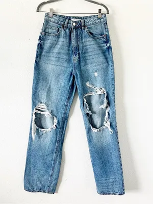 PacSun 90s Boyfriend High Rise Distressed Ripped Straight Leg Jeans thumbnail 2