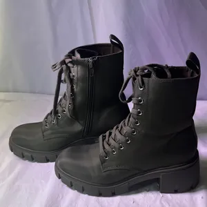 Steve Madden Khaki Lace-Up Combat Boots thumbnail 5