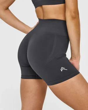 EFFORTLESS SEAMLESS SHORTS thumbnail 2