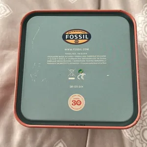 Fossil Collectible 30th Anniversary Watch Tin Box thumbnail 5