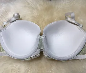 Victoria’s Secret Bra thumbnail 3