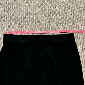 Wilfred Aritzia Vegan Suede Slit Lis Pencil Skirt Black- Size 0 thumbnail 13
