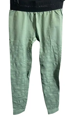 Gymshark Medium Green Leggings Black Waistband Stretchy‎ Logo Design thumbnail 1