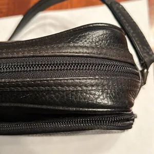 Hunting World Black Leather Crossbody Bag thumbnail 13