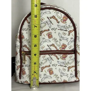 Bioworld Harry Potter Gryffindor Watercolor Hedwig Mini Backpack Excellent Cond. thumbnail 5