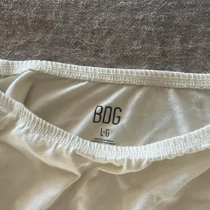 Urban Outfitters White Off-The-Shoulder Top thumbnail 2