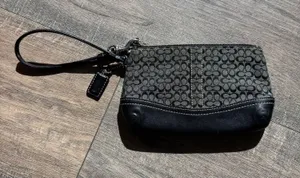 Coach Vintage Y2K Black Signature Canvas Wristlet thumbnail 1