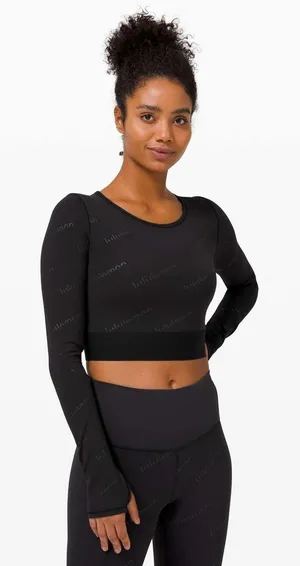Lululemon Athletic Top Womens Logo Print Crop 8 Black‎ Long Sleeve Workout thumbnail 1
