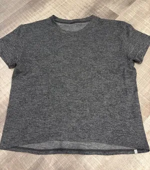 lululemon grey workout top thumbnail 1
