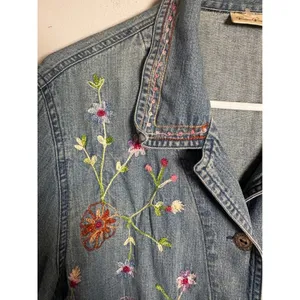 Vintage Bobbie Brooks Floral Embroidered Denim Jacket Medium Wash Cotton‎ Large thumbnail 3