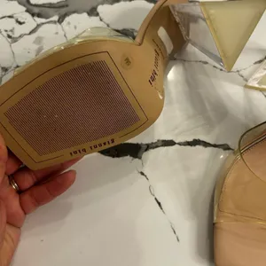 Gianni Bini Women's Transparent Heels NWOT thumbnail 5