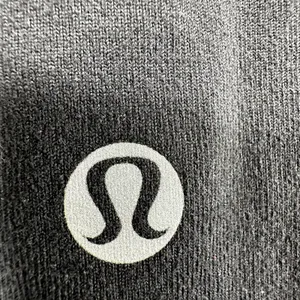 Lululemon Healthy Heart Pullover Hoodie Thumbholes Rulu Sweat-Wicking Black 10 thumbnail 3