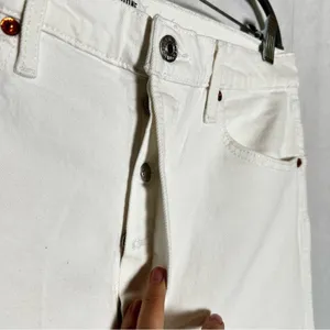 NWT Re/Done White 90’s High Rise Loose Fit Denim Jeans Size 31‎ thumbnail 5