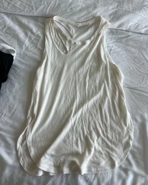 Alo Yogo Cream Tank Top thumbnail 1