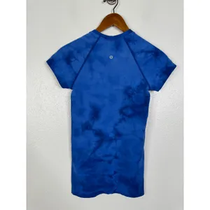 Lululemon Swiftly Tech Short Sleeve 2.0 Blue Tie Dye Cloud Wash Shirt Size 4 thumbnail 2