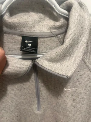 Nike Quarter-Zip Pullover Women’s thumbnail 2