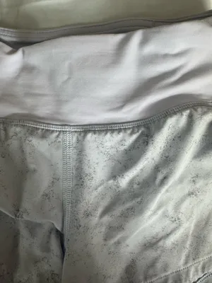 Lululemon Speed Up Mid-Rise Shorts 4" thumbnail 9