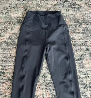 P.E Nation amplify high waisted air lift legging dark shadow gray M thumbnail 9
