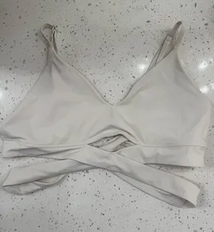 Lululemon Wrap Bra thumbnail 1