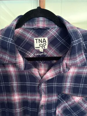 TNA by Aritzia Soft Oversized Plaid Flannel Button Up Shirt Navy Pink Purple Med thumbnail 2