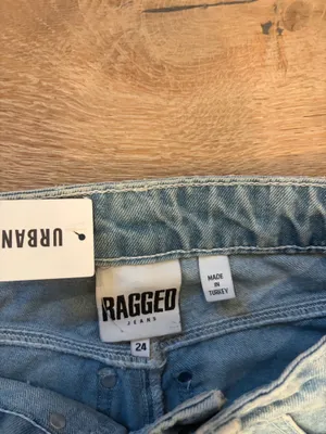urban outfitters cargo jeans 24” thumbnail 9