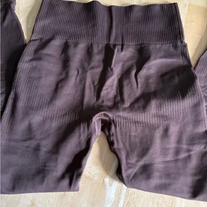 Women’s Best Power Seamless Leggings size small Chocolate brown thumbnail 3
