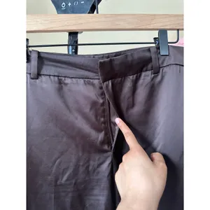 Zara Women’s Straight Leg Pants Satin Like Size Medium Brown‎ 5427/401/716 thumbnail 8