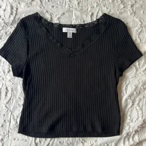 Size 8 Black Lace Short Sleeve Top thumbnail 1